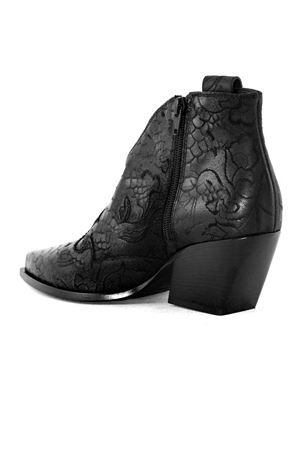 Texan Black Leather Ankle Boots ELENA IACHI | E2004NERO
